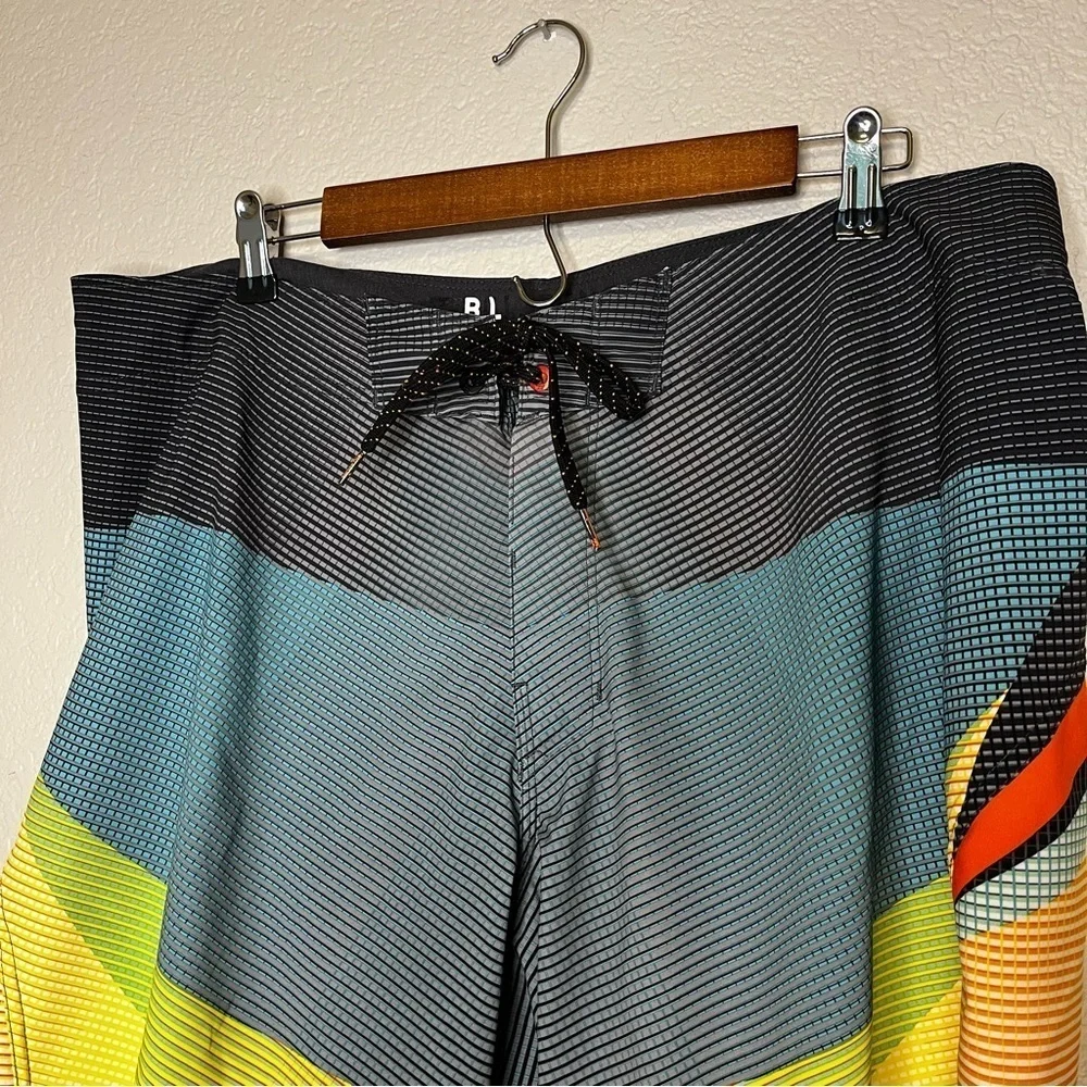 Billabong Platinum X Men's Bright Colors Swim Surf Shorts Size 38